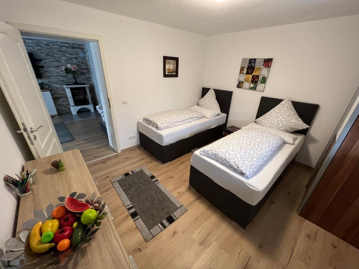 Terrassenwohnung In Estenfeld Bei Wuerzburg 外观 照片
