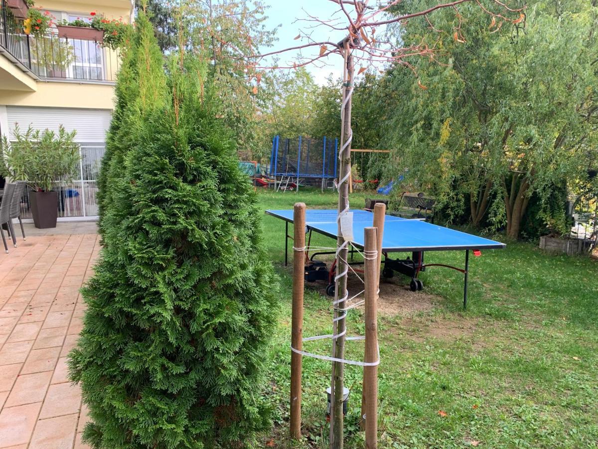 Terrassenwohnung In Estenfeld Bei Wuerzburg 外观 照片